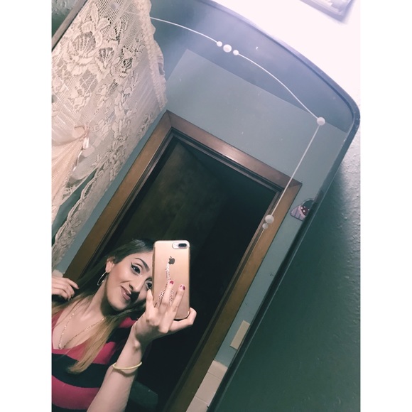 Meet your Posher, Emma - Picture 1 of 1